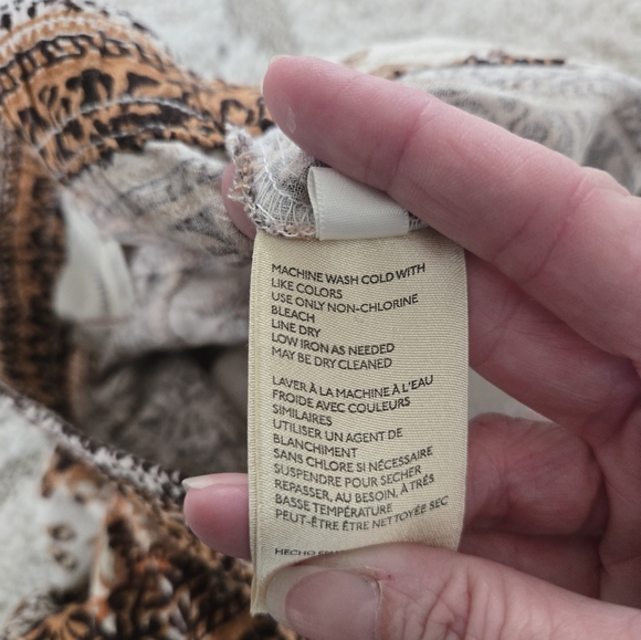 Anthropologie Printed Joggers - Picture 6 of 16